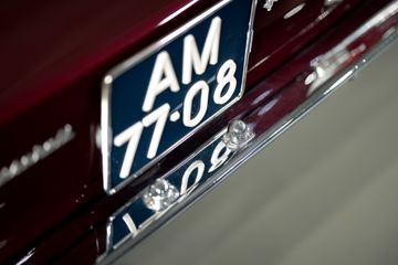 Voertuigafbeelding 9