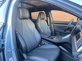 Voertuigafbeelding 12