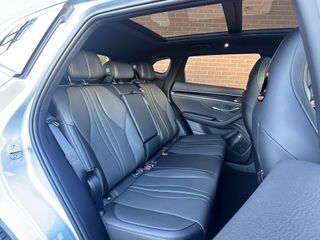 Voertuigafbeelding 14