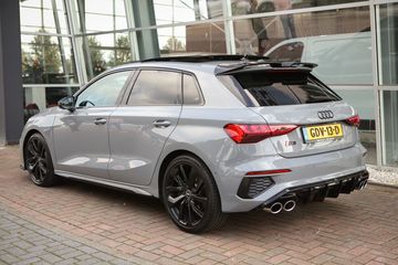 Voertuigafbeelding 26