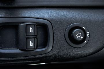 Voertuigafbeelding 24