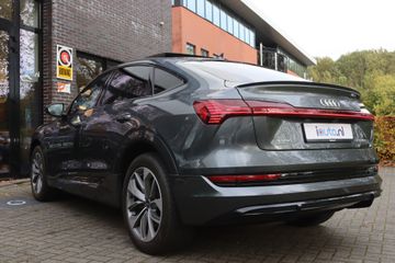 Voertuigafbeelding 37