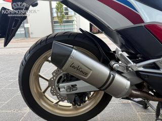 Voertuigafbeelding 7