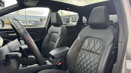 Voertuigafbeelding 7