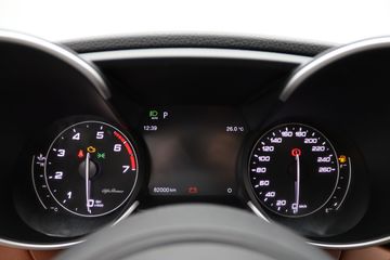 Voertuigafbeelding 8