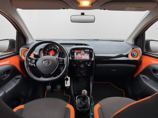 Voertuigafbeelding 12