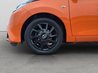 Voertuigafbeelding 21