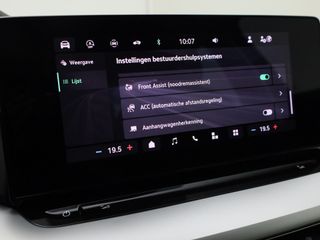 Voertuigafbeelding 9