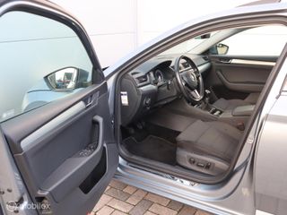 Voertuigafbeelding 15