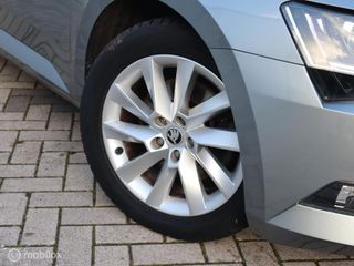 Voertuigafbeelding 8