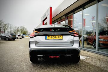 Voertuigafbeelding 9