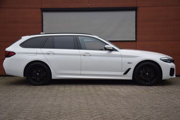 Voertuigafbeelding 3