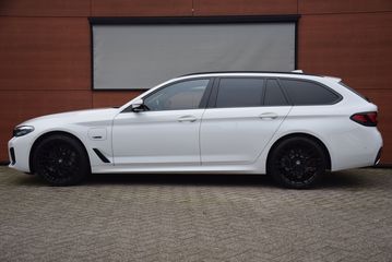 Voertuigafbeelding 6