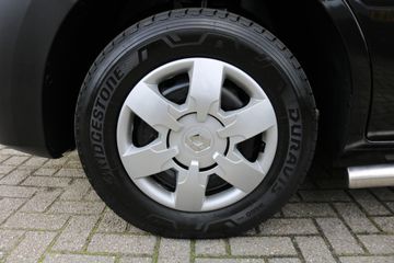 Voertuigafbeelding 35