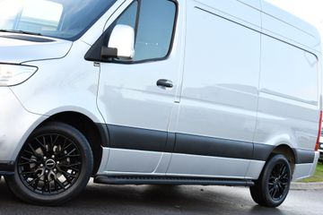 Voertuigafbeelding 8