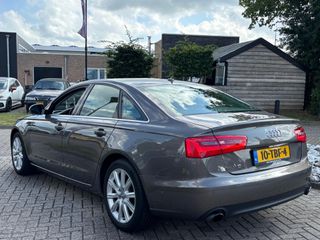 Voertuigafbeelding 6