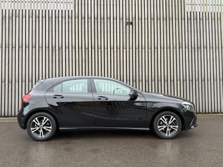 Voertuigafbeelding 16