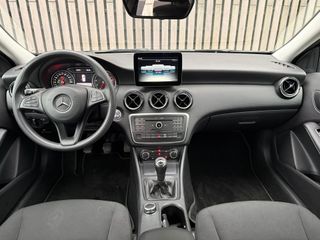 Voertuigafbeelding 6