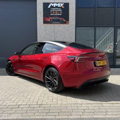 Voertuigafbeelding 6