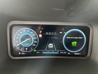 Voertuigafbeelding 8