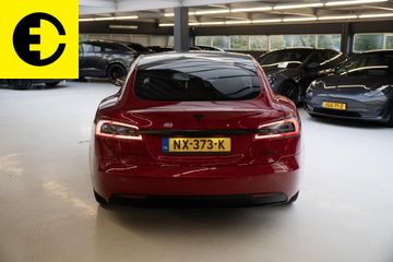 Voertuigafbeelding 21