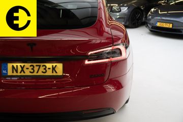 Voertuigafbeelding 9