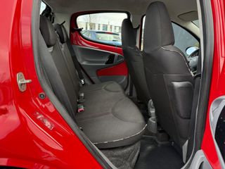 Voertuigafbeelding 9