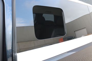 Voertuigafbeelding 31