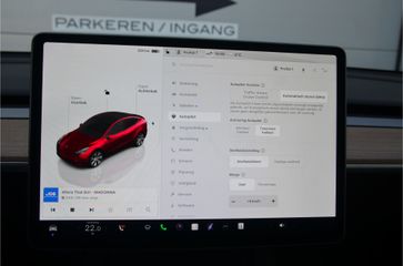 Voertuigafbeelding 18