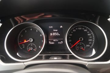 Voertuigafbeelding 12