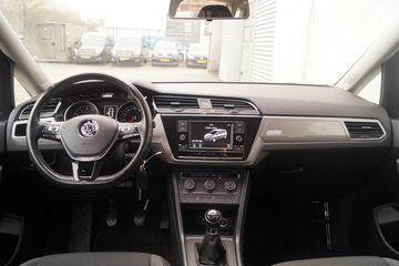 Voertuigafbeelding 8