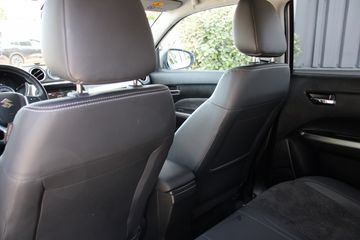 Voertuigafbeelding 7