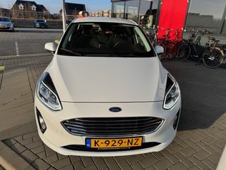 Voertuigafbeelding 3