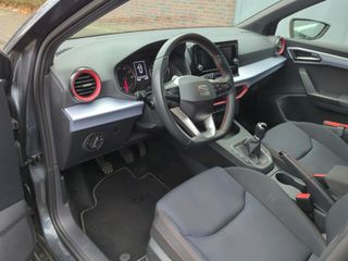 Voertuigafbeelding 7