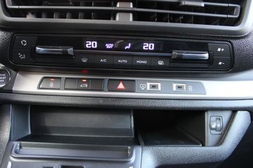 Voertuigafbeelding 36