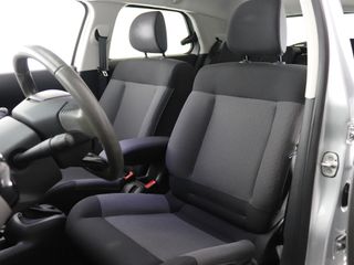 Voertuigafbeelding 4