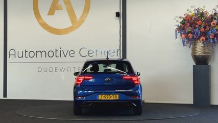 Voertuigafbeelding 13