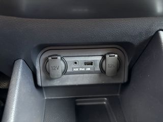 Voertuigafbeelding 12