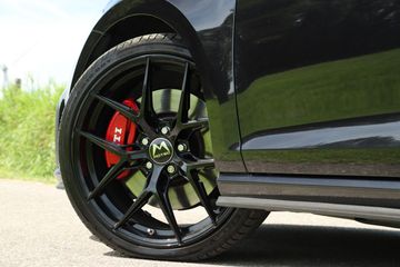 Voertuigafbeelding 12