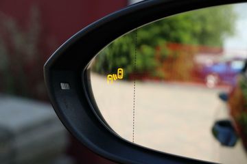 Voertuigafbeelding 32