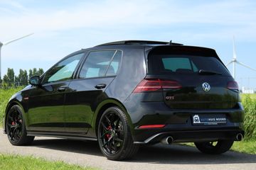 Voertuigafbeelding 38