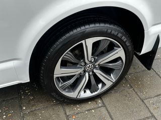 Voertuigafbeelding 3