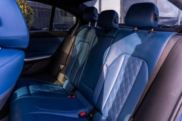 Voertuigafbeelding 15