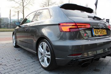 Voertuigafbeelding 10