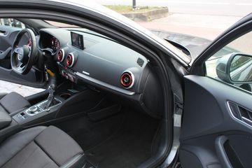 Voertuigafbeelding 24