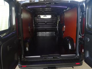 Voertuigafbeelding 9