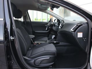 Voertuigafbeelding 34