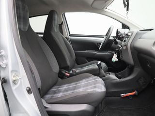 Voertuigafbeelding 25