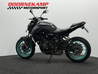 Voertuigafbeelding 9