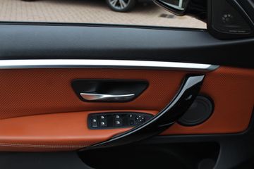 Voertuigafbeelding 38